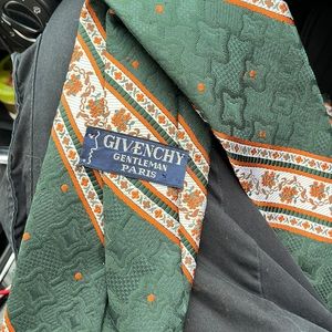 Givenchy tie exclusive
